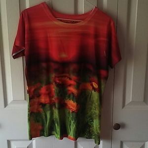 NWOT crew neck tee
